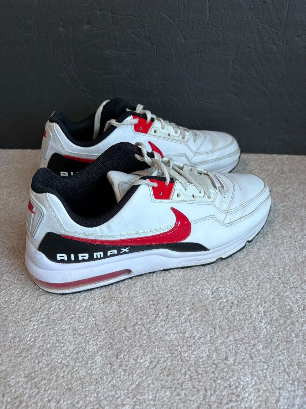 Nike Air Max Men's Running Shoes Size 13 White Red Black BV1171-100